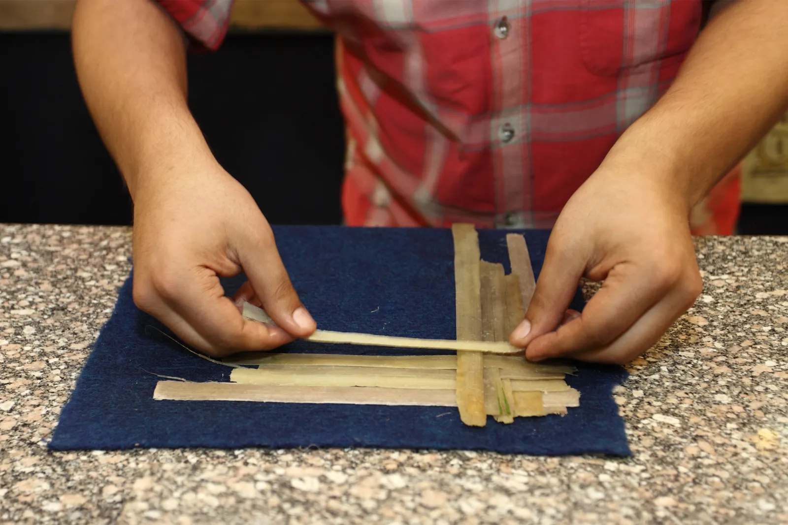 Atelier de fabrication de papyrus une activité exclusive à Le Caire avec INNOV'events