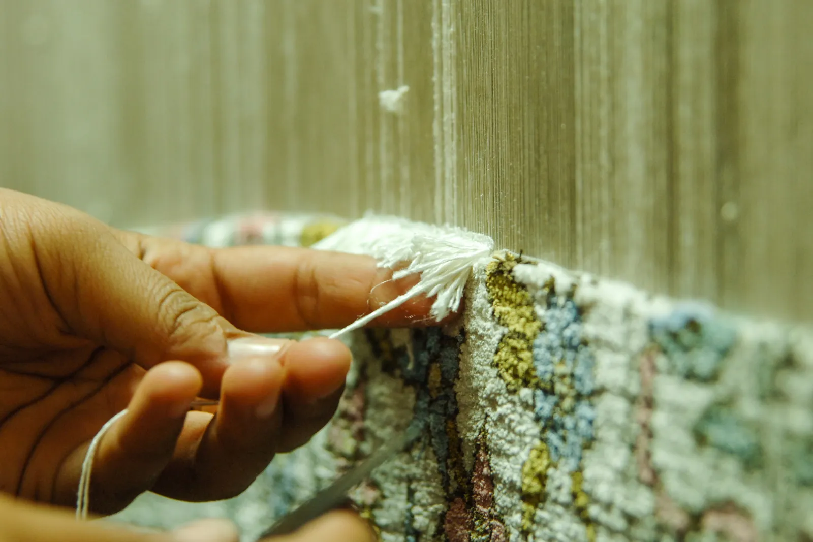 Atelier de tissage de tapis une activité exclusive à Djerba avec INNOV'events