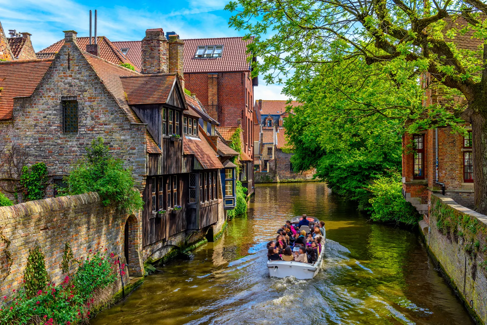 Croisière sur les canaux une activité exclusive à Bruges avec INNOV'events