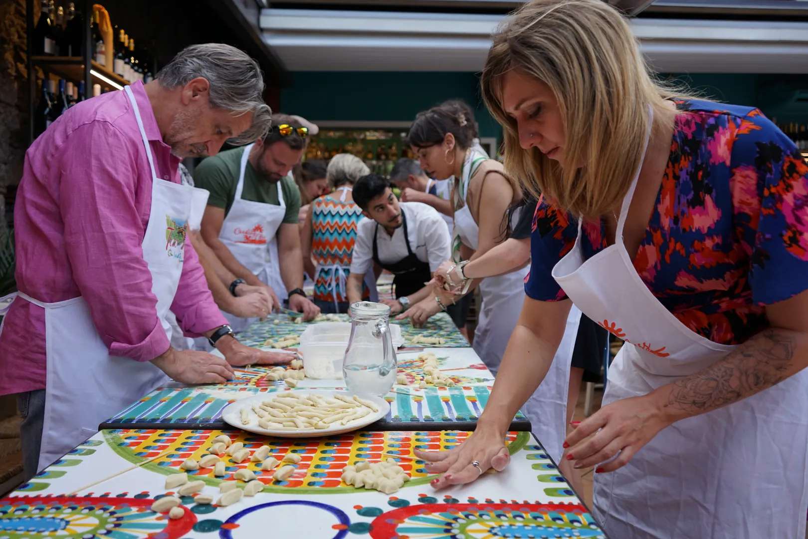 Atelier de fabrication de pâtes fraîches une activité exclusive à Bologne avec INNOV'events