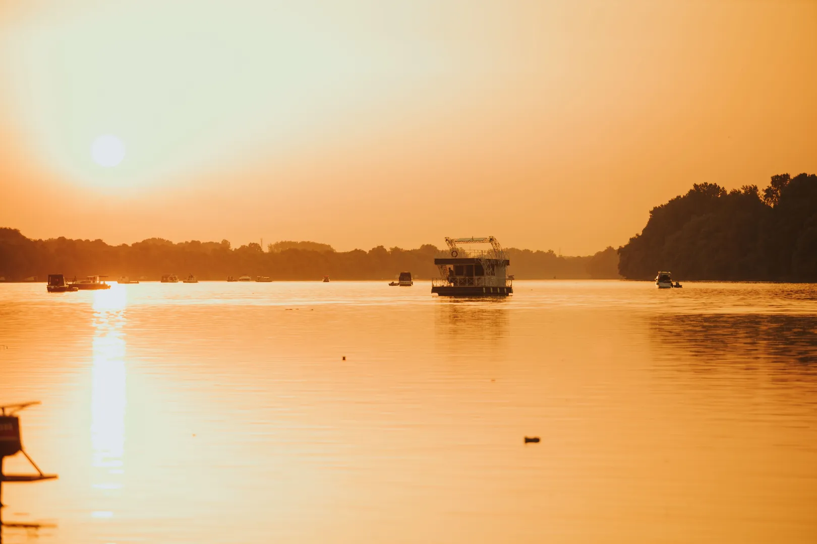 Croisière au coucher du soleil sur la rivière Sava une activité exclusive à Zagreb avec INNOV'events