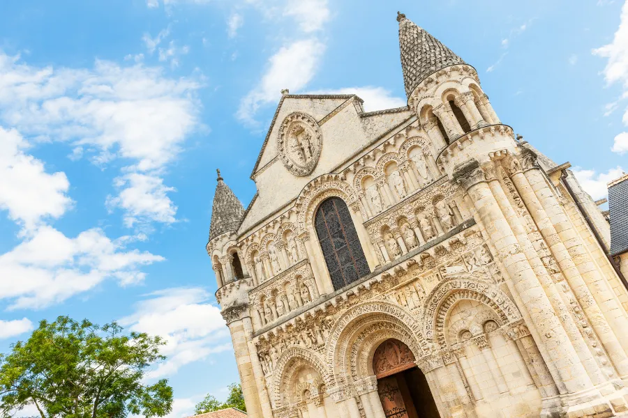 Rallye photo des sites historiques une activité exclusive à Poitiers avec INNOV'events