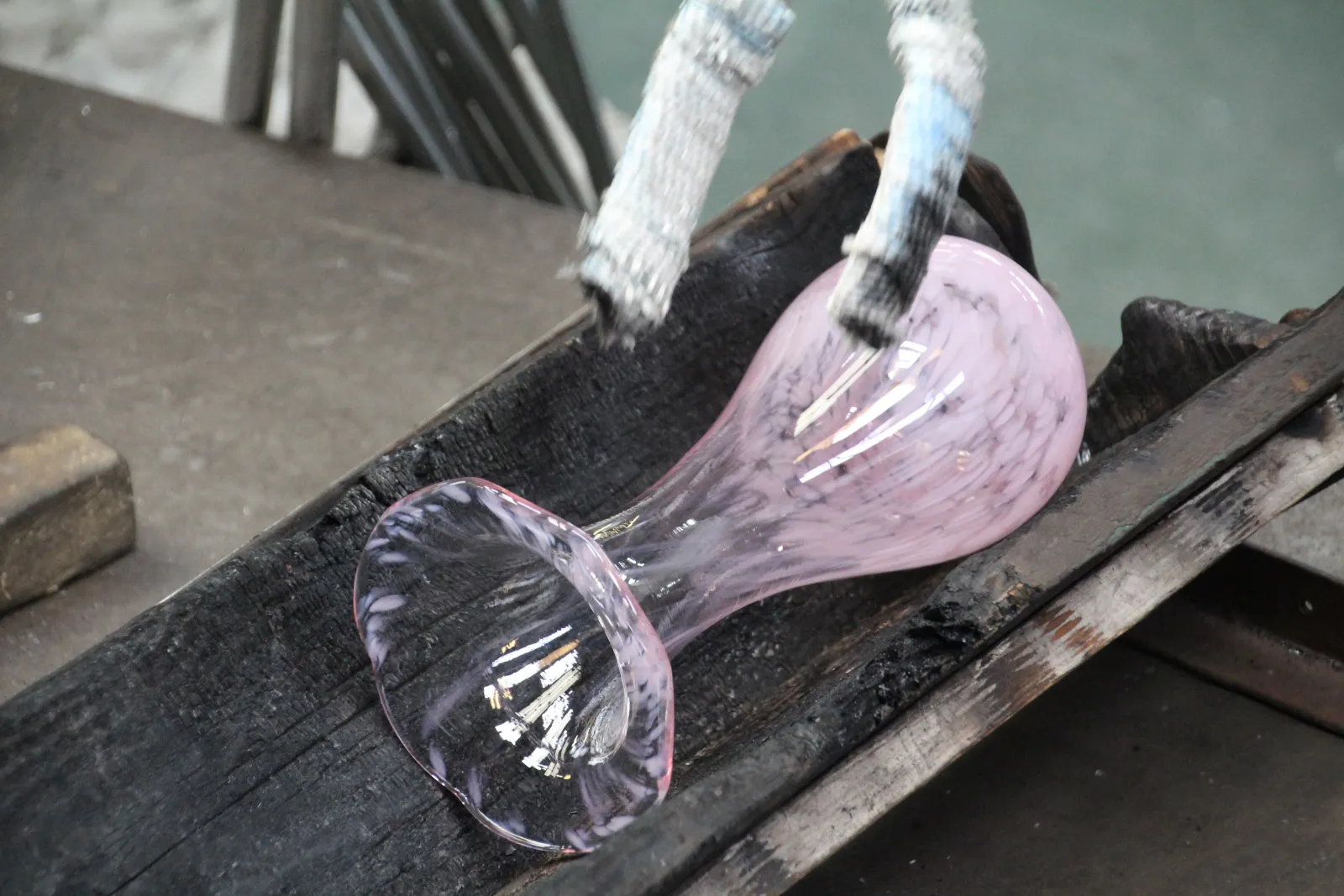 Atelier de fabrication de verre soufflé une activité exclusive à Malte avec INNOV'events