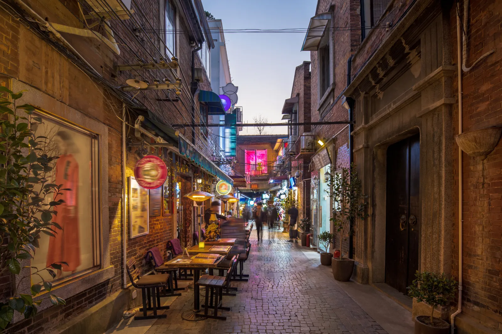 Visite guidée du quartier historique de Tianzifang une activité exclusive à Shanghai avec INNOV'events