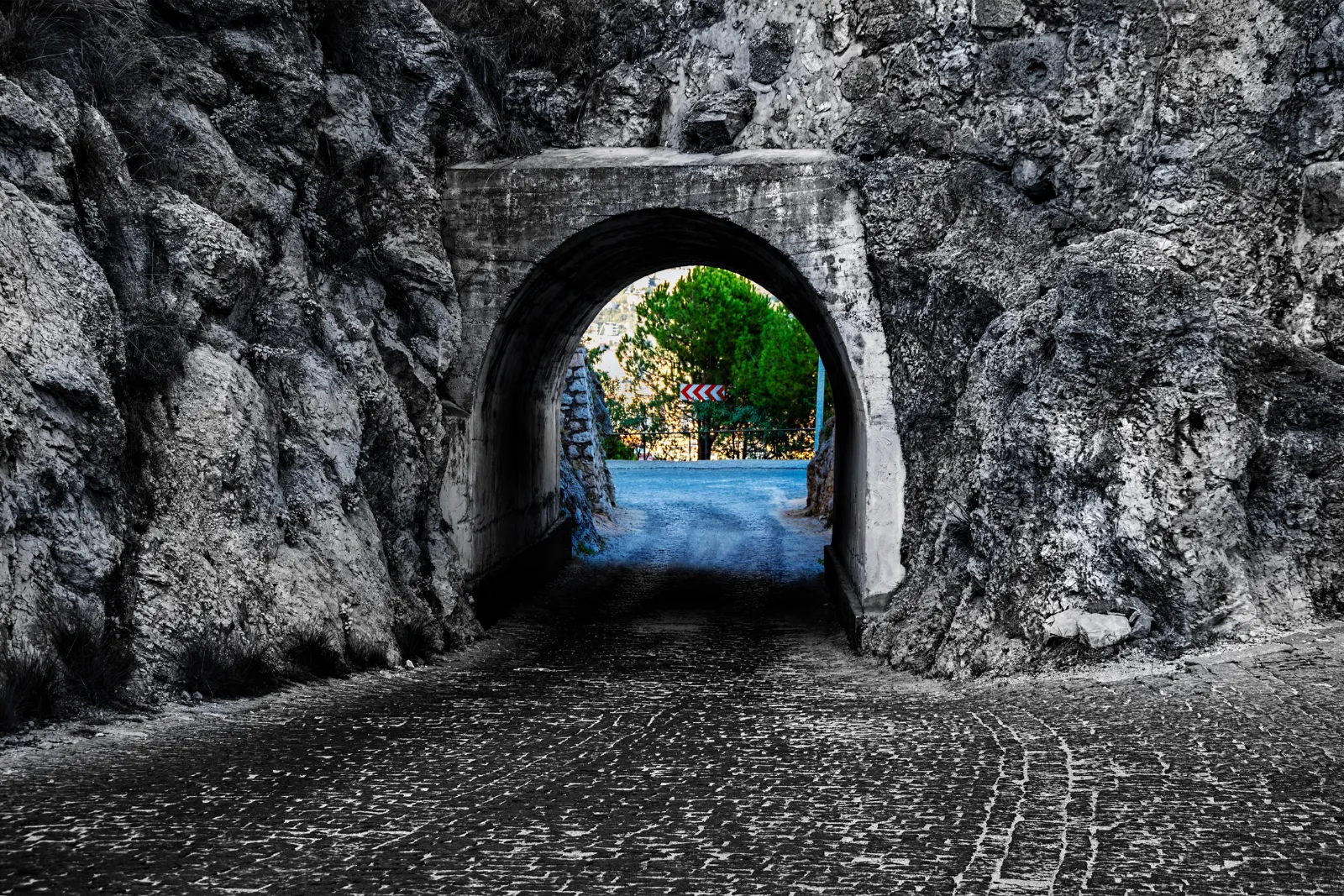 Visite guidée du Tunnel de l'Espoir une activité exclusive à Sarajevo avec INNOV'events