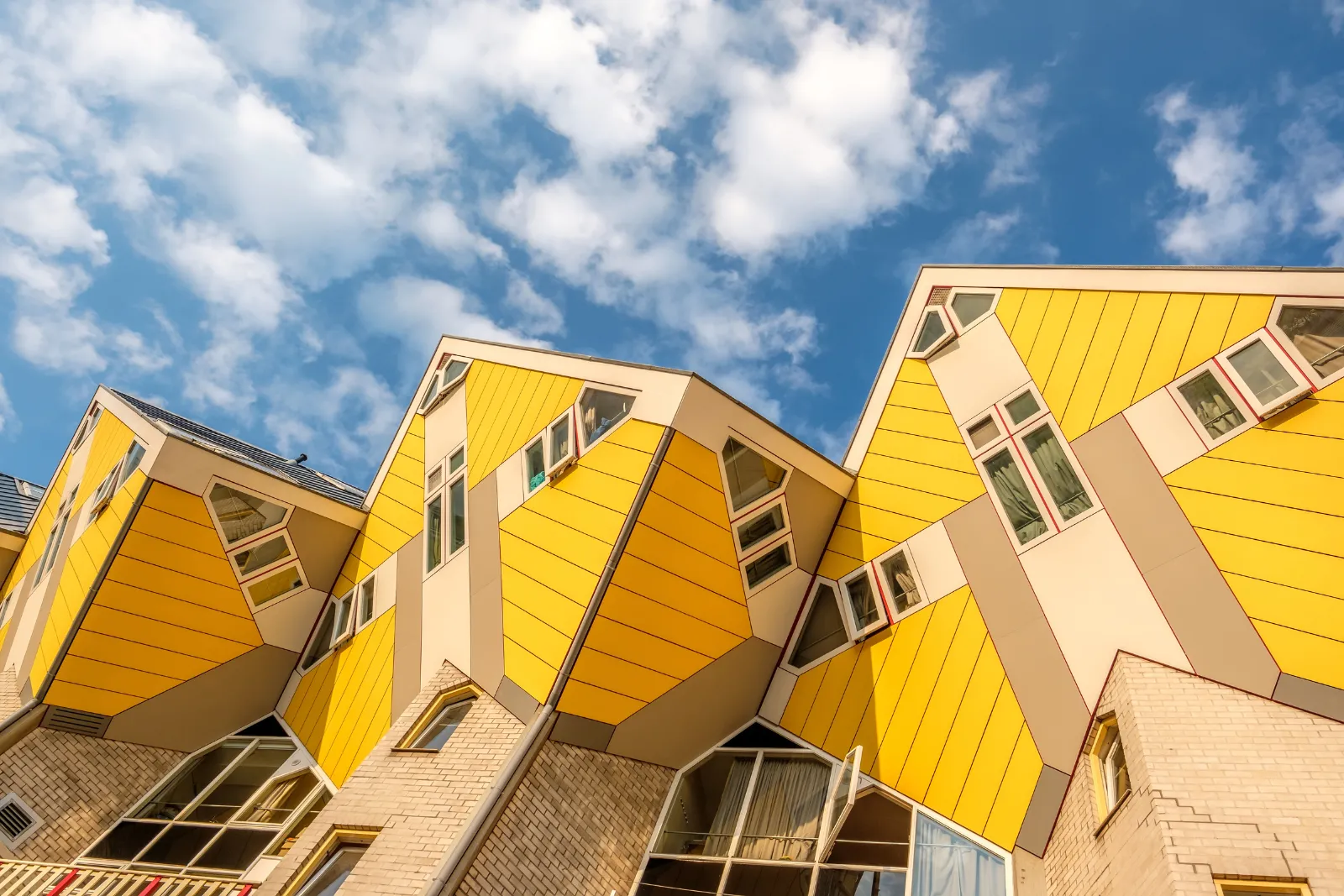 Visite guidée des maisons cubiques une activité exclusive à Rotterdam avec INNOV'events