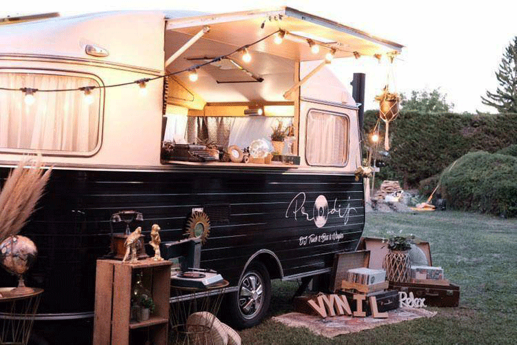 food truck garden party